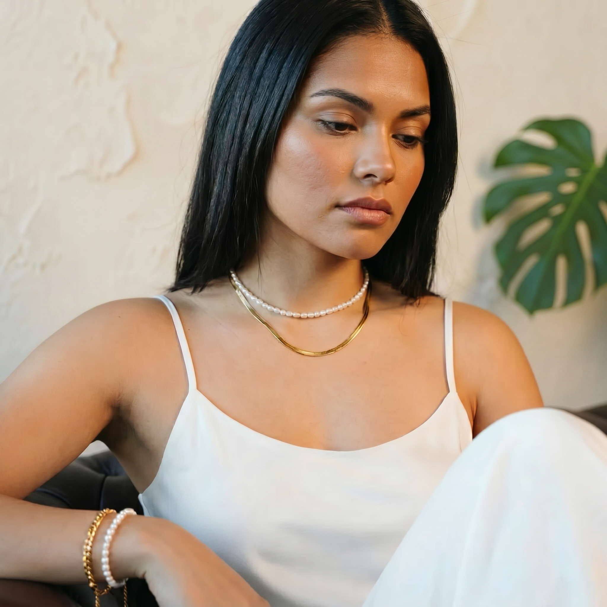 Freshwater Pearl Necklace (Gold)