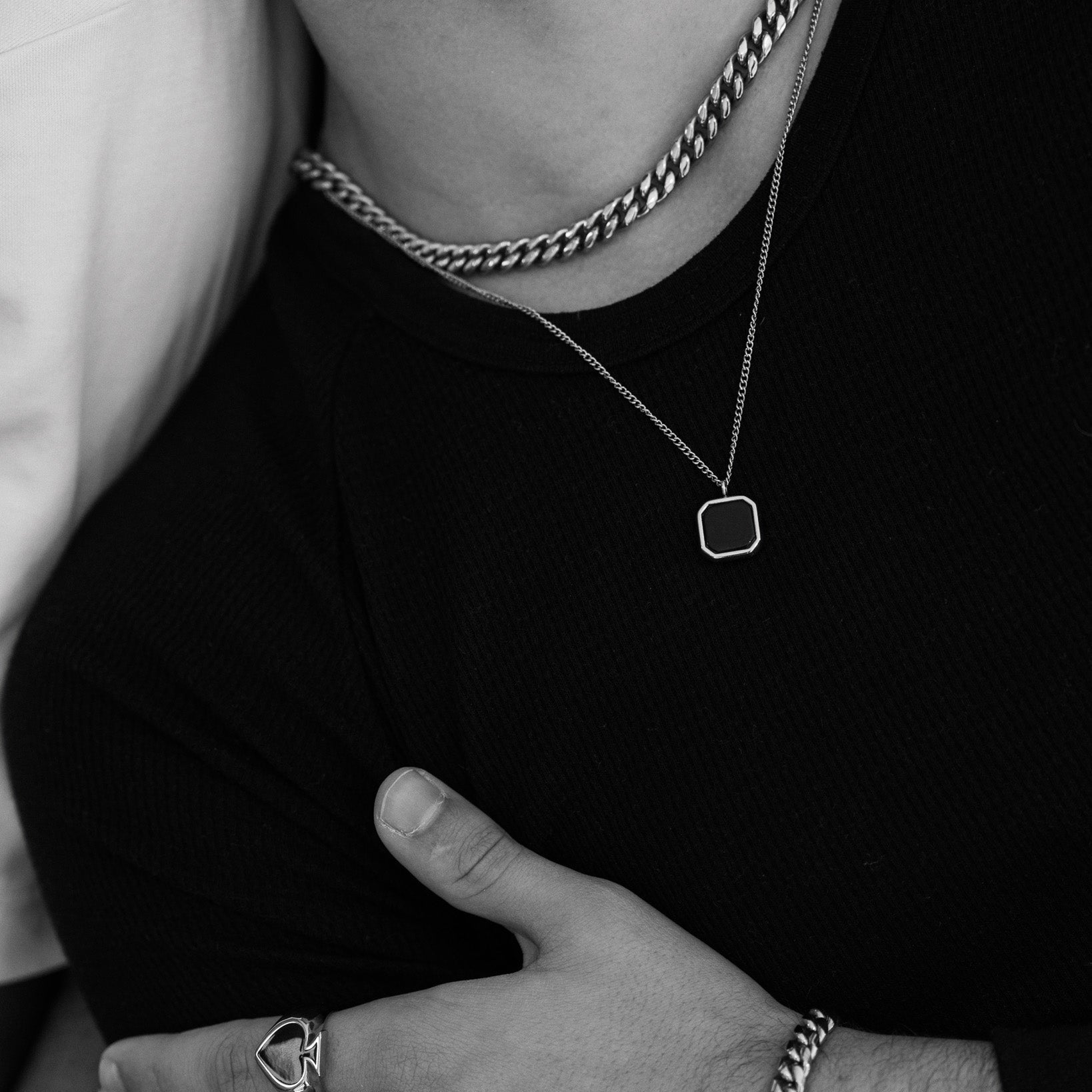 Obsidian Pendant (White Gold)