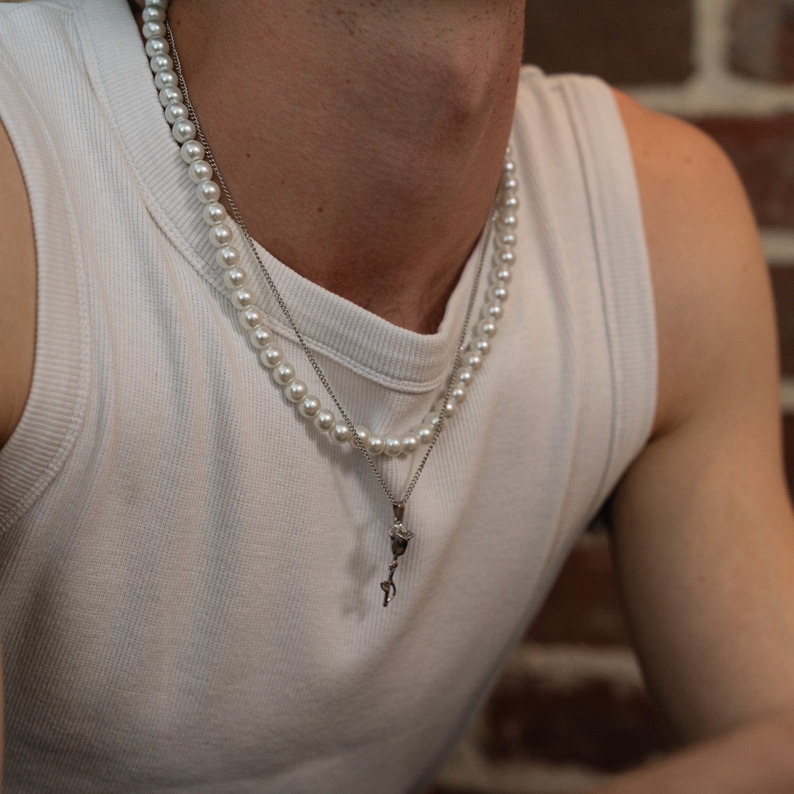 Rose Pendant (White Gold)