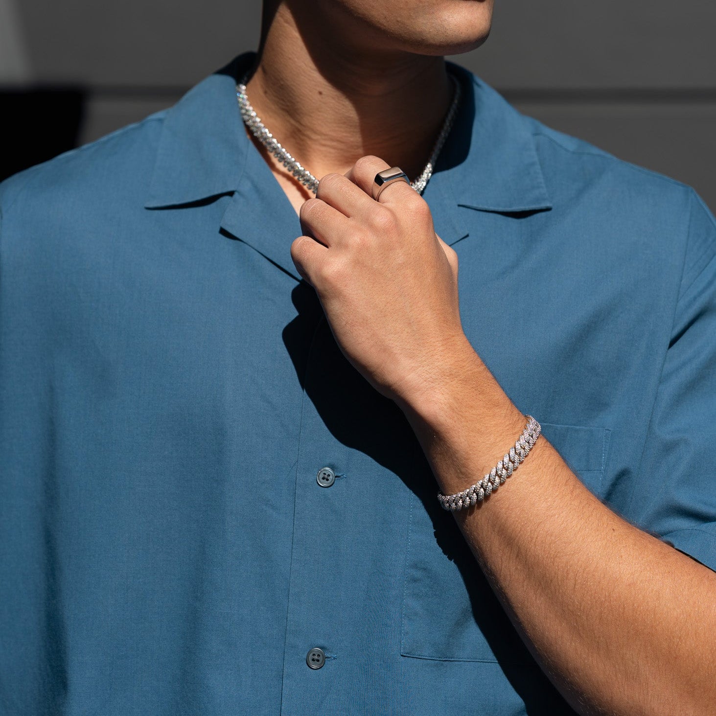 Iced Out Cuban Bracelet 10MM (White Gold)