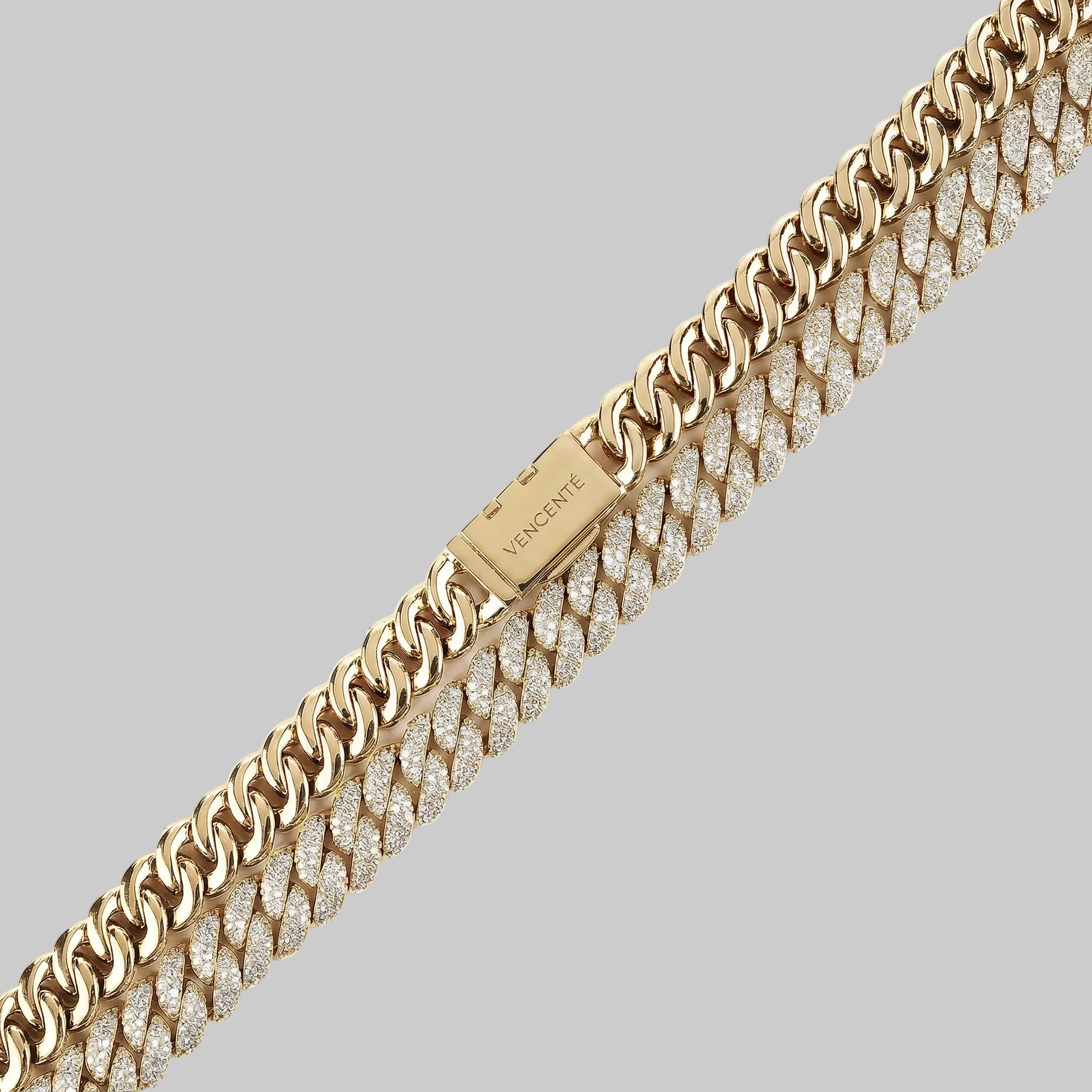 Iced Out Cuban Chain 10MM (Gold)