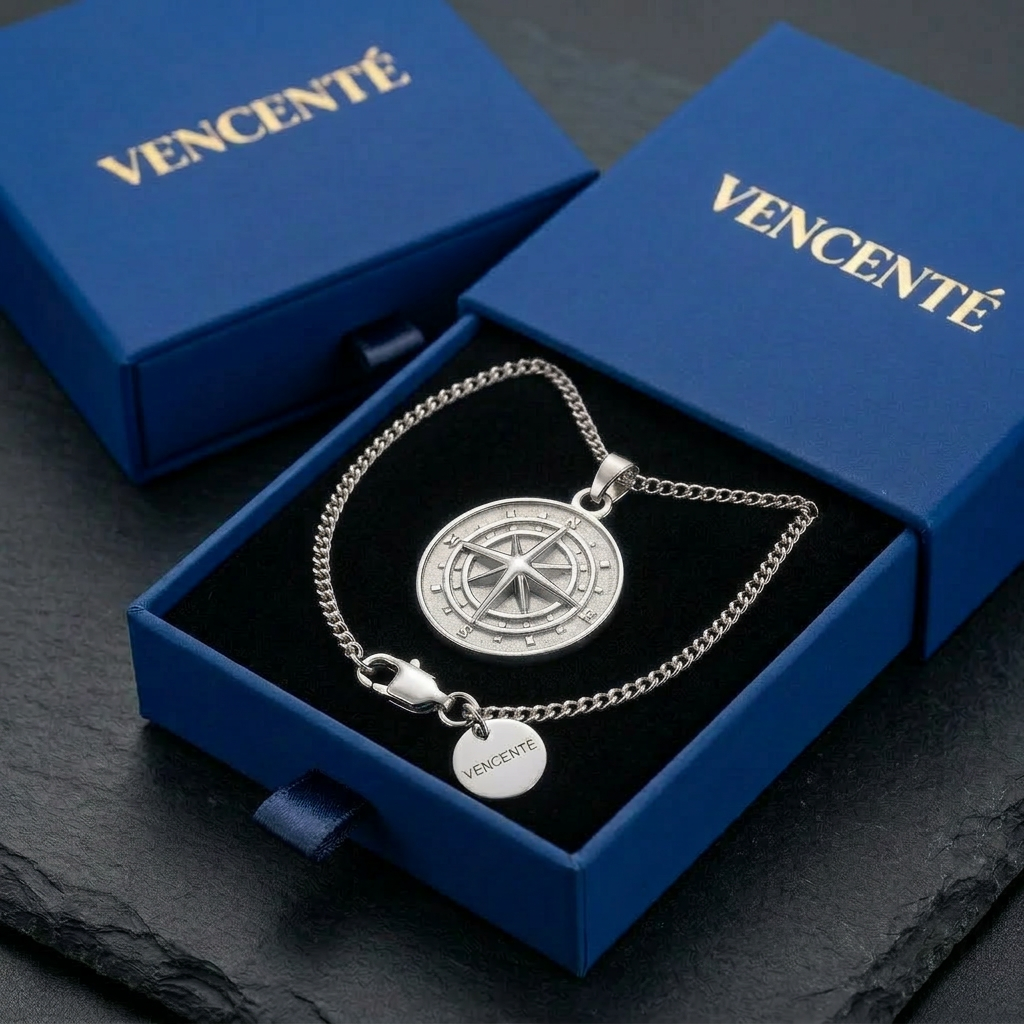 Compass Pendant (White Gold)