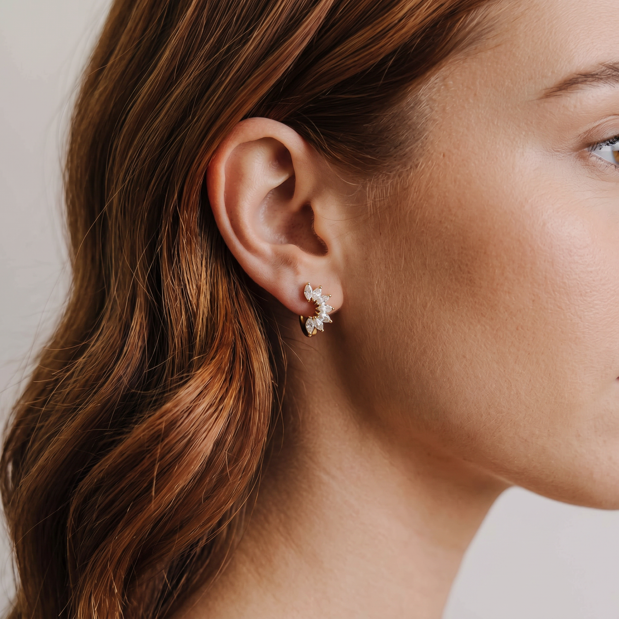 Frost Lotus Earrings (Gold)