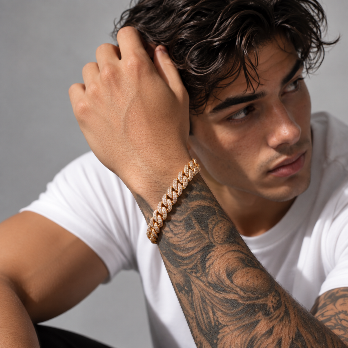Iced Out Cuban Bracelet 10MM (Gold)