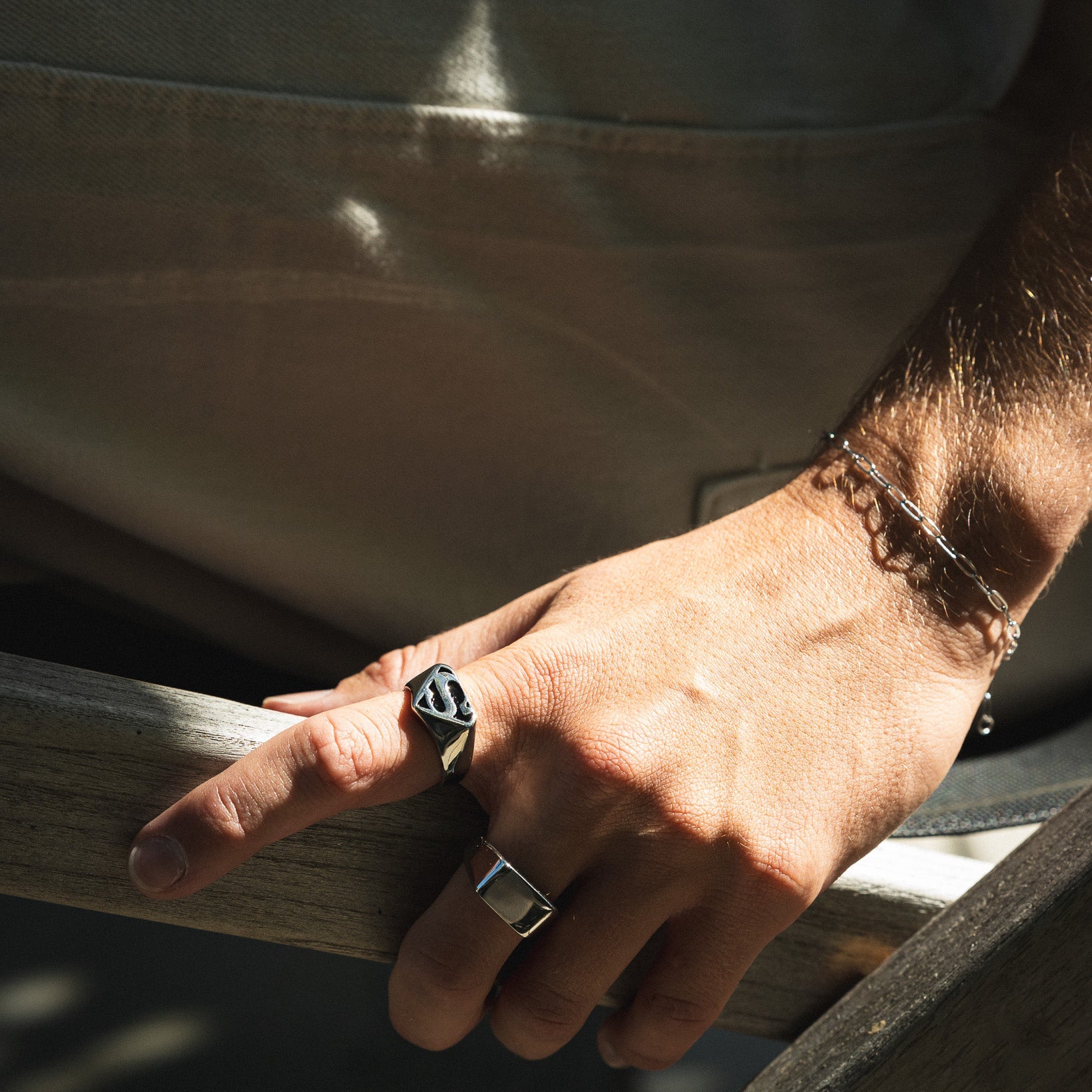 SuperMan Ring (White Gold)